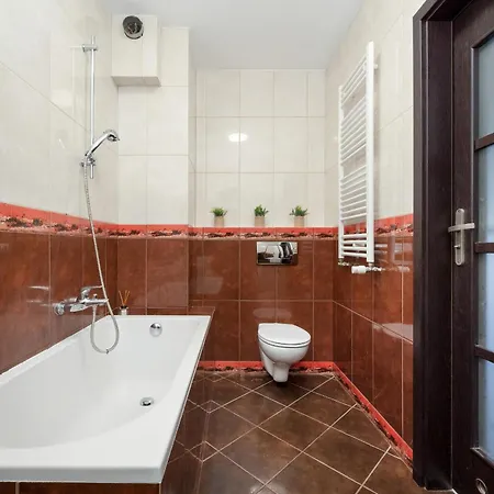 Apartament Bialowieska Z Aneksem Kuchennym I Balkonem By Noclegi Renters Wroclaw Exterior photo